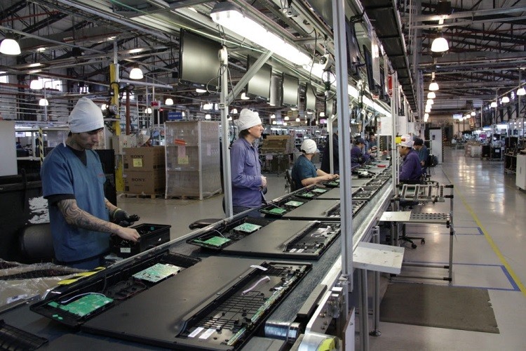 Se viene el apagón fueguino: Milei abre la importación y dinamita la industria electrónica