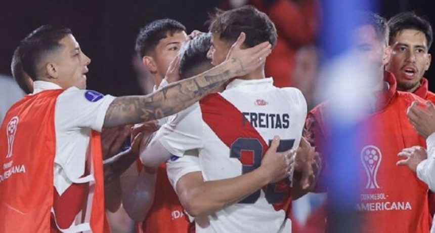 FINAL ACEPTABLE EN EL MONUMENTAL: River gole&oacute; a Blooming, avanz&oacute; en la Sudamericana y logr&oacute; una marca hist&oacute;rica
