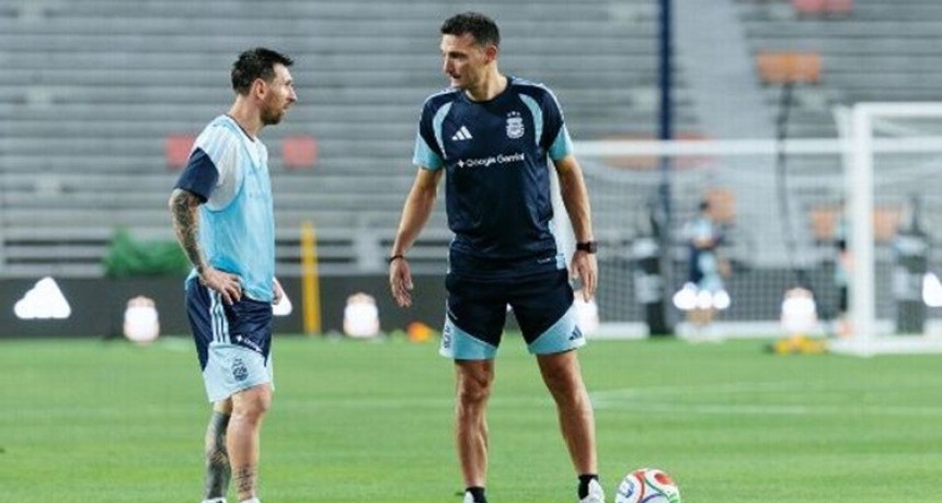 BOMBA MUNDIALISTA: Messi vuelve y Scaloni define el equipo para la &uacute;ltima prueba antes de Qatar 2026