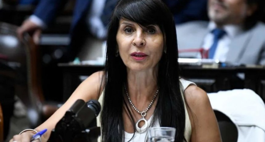 Escándalo y marcha atrás: Villaverde frena su renuncia y se aferra a su banca en Diputados tras quedar bloqueada en el Senado